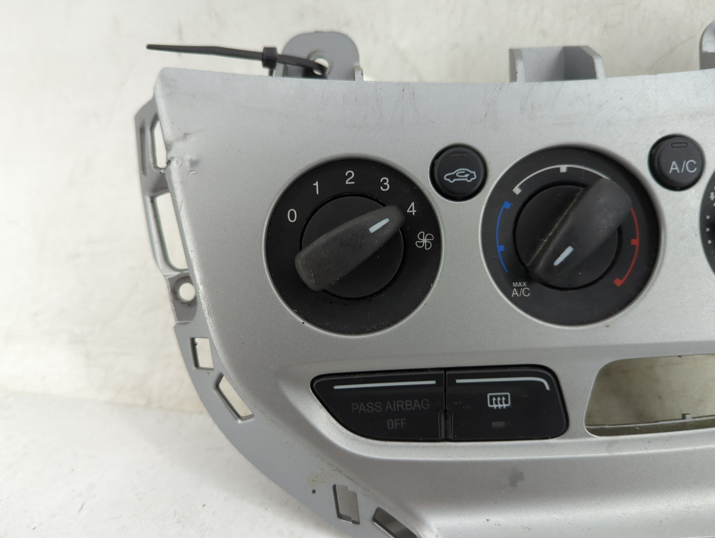 2014 Ford Focus Climate Control Module Temperature AC/Heater Replacement Fits OEM Used Auto Parts - Oemusedautoparts1.com
