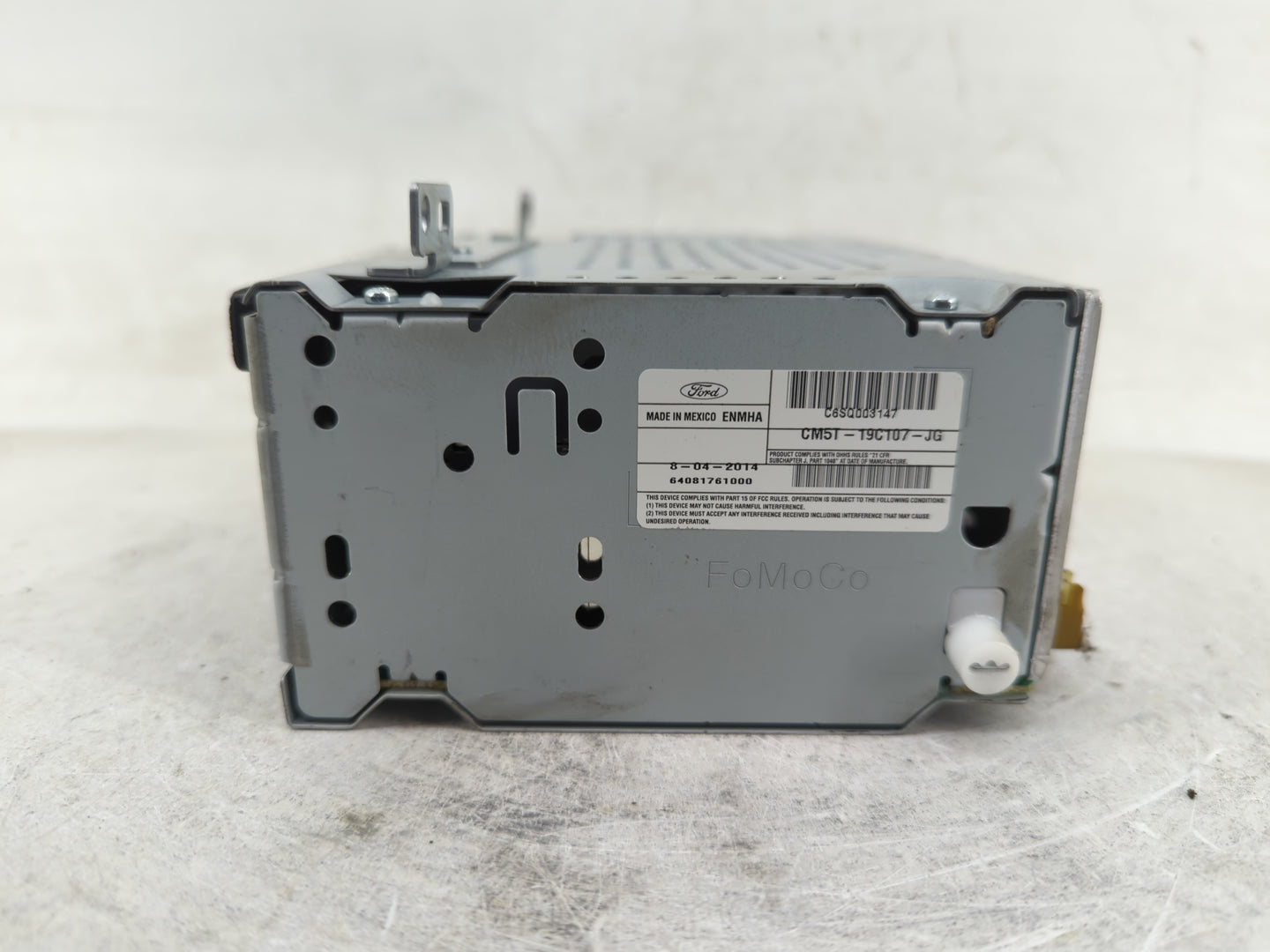 2012-2014 Ford Focus Radio AM FM Cd Player Receiver Replacement P/N:CM5T-19C107-JG Fits Fits 2012 2013 2014 OEM Used Auto Pa