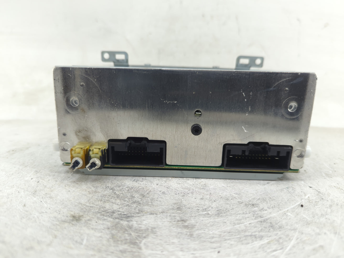 2012-2014 Ford Focus Radio AM FM Cd Player Receiver Replacement P/N:CM5T-19C107-JG Fits Fits 2012 2013 2014 OEM Used Auto Pa