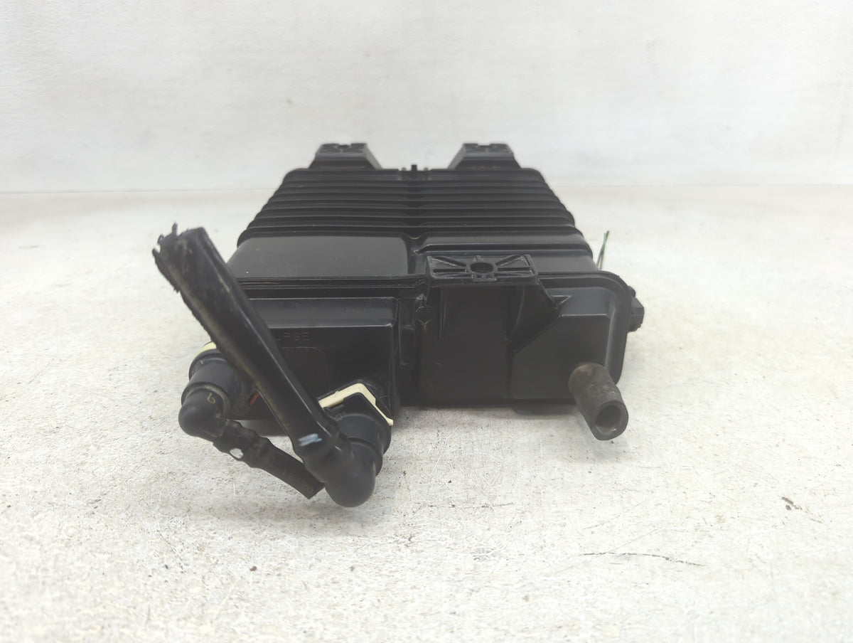 2014 Ford Focus Fuel Vapor Charcoal Canister 1392388 - Oemusedautoparts1.com