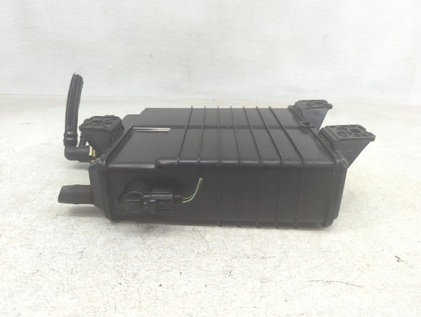 2014 Ford Focus Fuel Vapor Charcoal Canister - Oemusedautoparts1.com