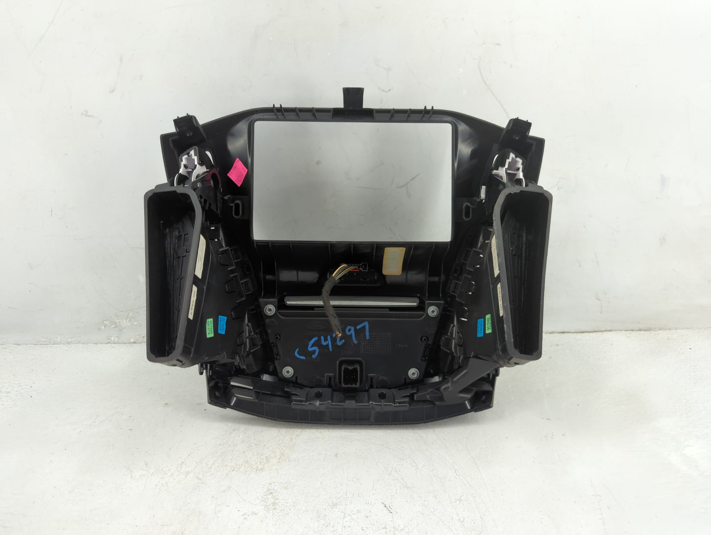 2013-2014 Ford Focus Radio AM FM Cd Player Receiver Replacement P/N:DM51-18835-A Fits Fits 2013 2014 OEM Used Auto Parts - O