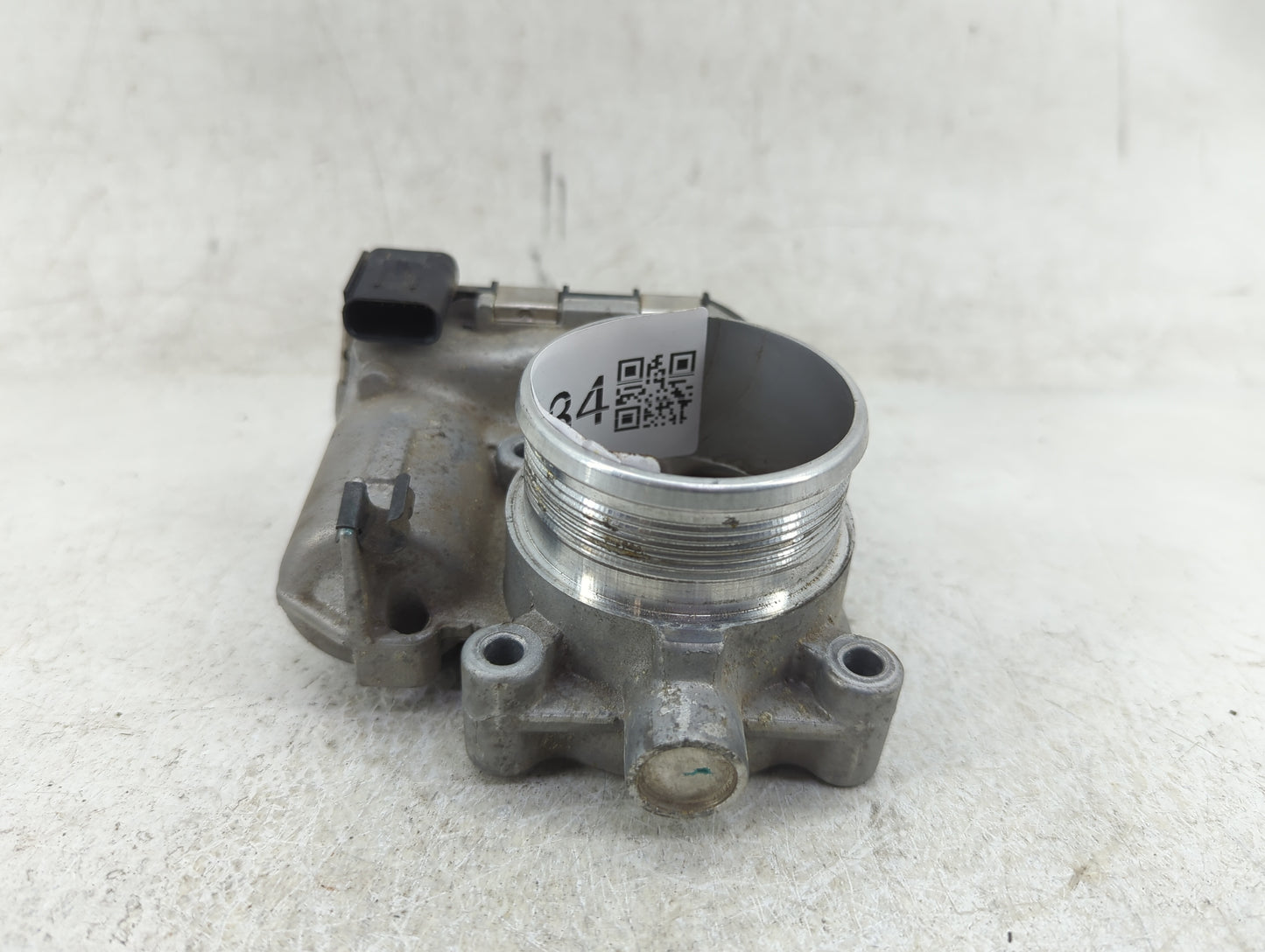 2014-2018 Ford Focus Throttle Body P/N:DS7E-9F991-BB Fits Fits 2014 2015 2016 2017 2018 2019 2020 2021 2022 OEM Used Auto Pa