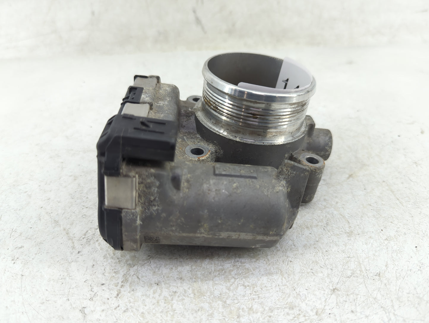 2014-2018 Ford Focus Throttle Body P/N:DS7E-9F991-BB Fits Fits 2014 2015 2016 2017 2018 2019 2020 2021 2022 OEM Used Auto Pa