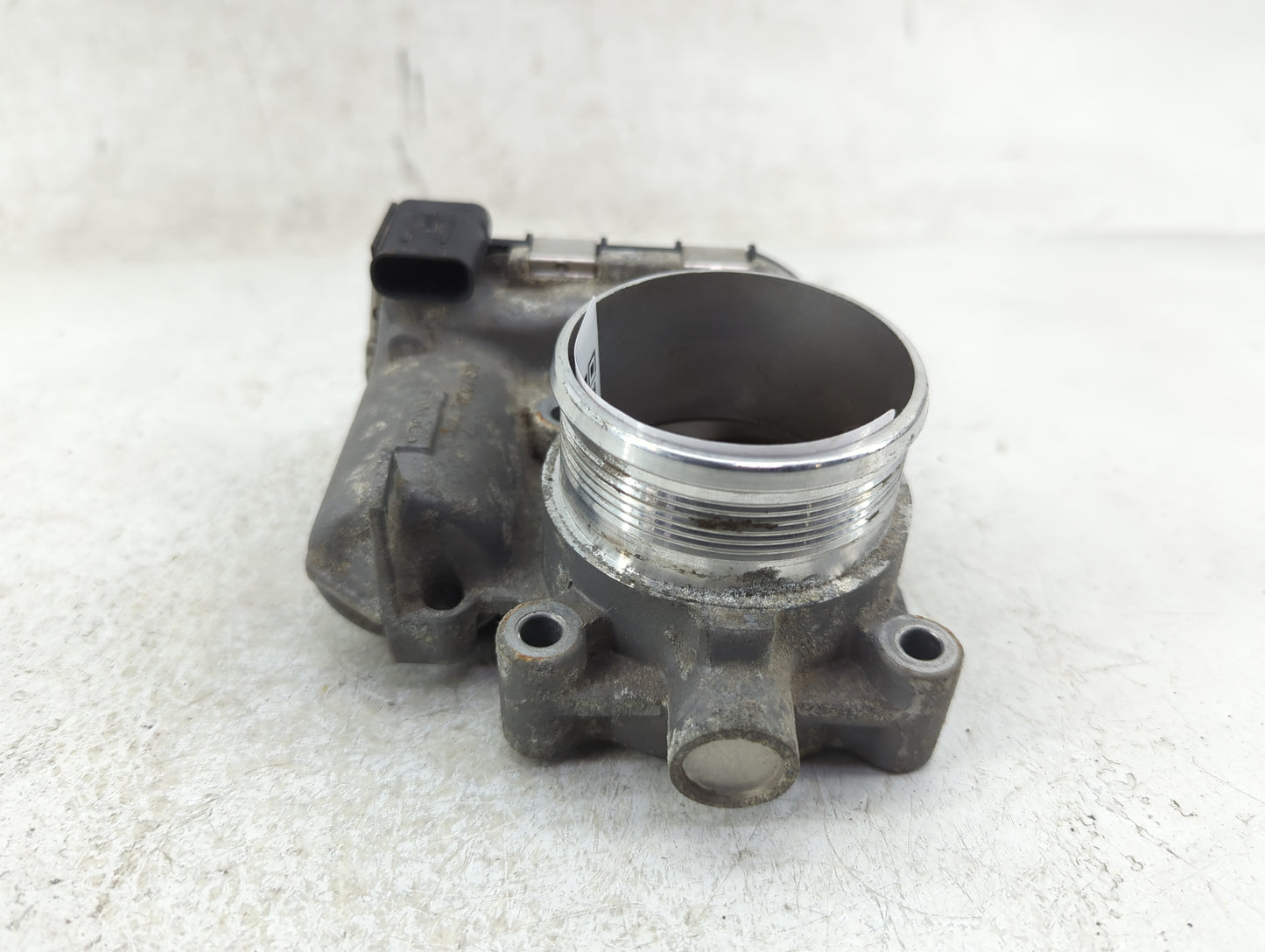 2014-2018 Ford Focus Throttle Body P/N:DS7E-9F991-BB Fits Fits 2014 2015 2016 2017 2018 2019 2020 2021 2022 OEM Used Auto Pa