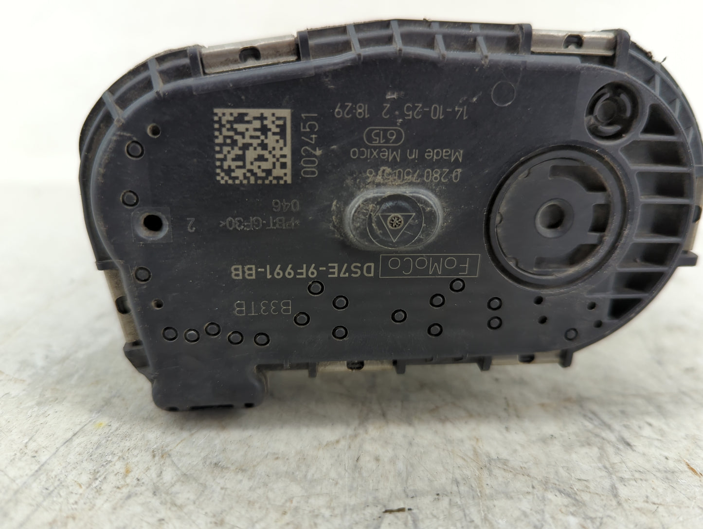 2014-2018 Ford Focus Throttle Body P/N:DS7E-9F991-BB 0280750576 Fits Fits 2014 2015 2016 2017 2018 2019 2020 2021 2022 OEM U