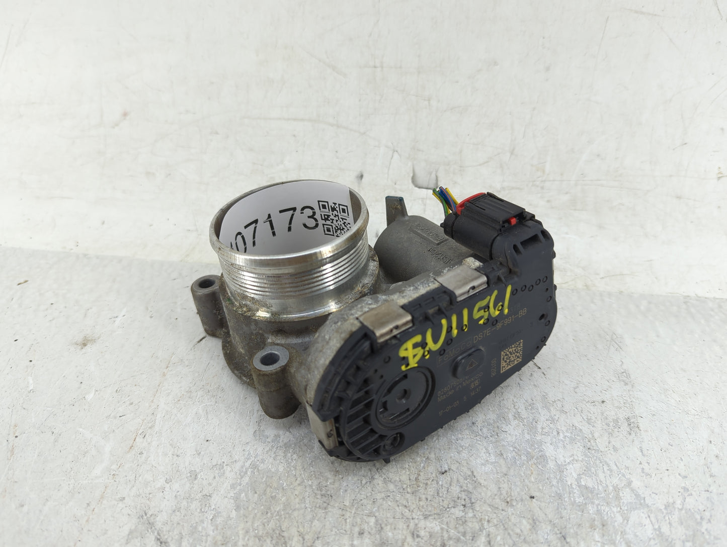 2014-2018 Ford Focus Throttle Body P/N:DS7E-9F991-BB Fits Fits 2014 2015 2016 2017 2018 2019 2020 2021 2022 OEM Used Auto Pa
