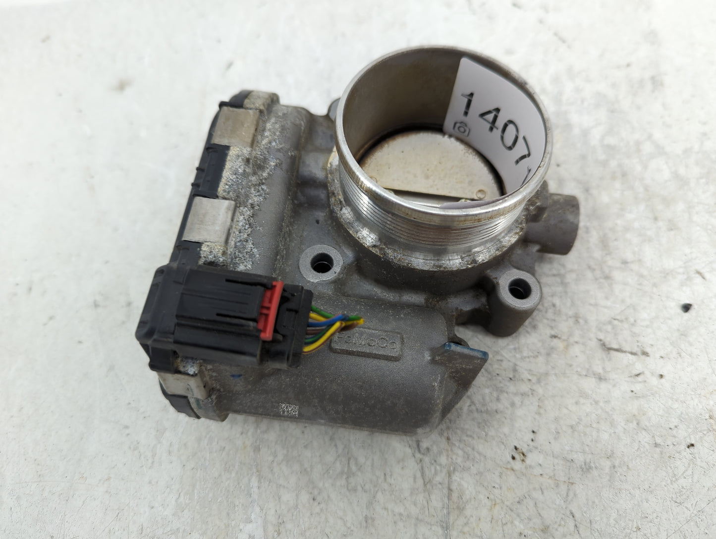 2014-2018 Ford Focus Throttle Body P/N:DS7E-9F991-BB Fits Fits 2014 2015 2016 2017 2018 2019 2020 2021 2022 OEM Used Auto Pa
