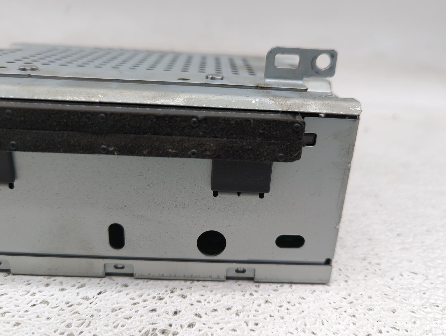 2012-2014 Ford Focus Radio AM FM Cd Player Receiver Replacement P/N:CM5T-19C107-JD Fits Fits 2012 2013 2014 OEM Used Auto Pa