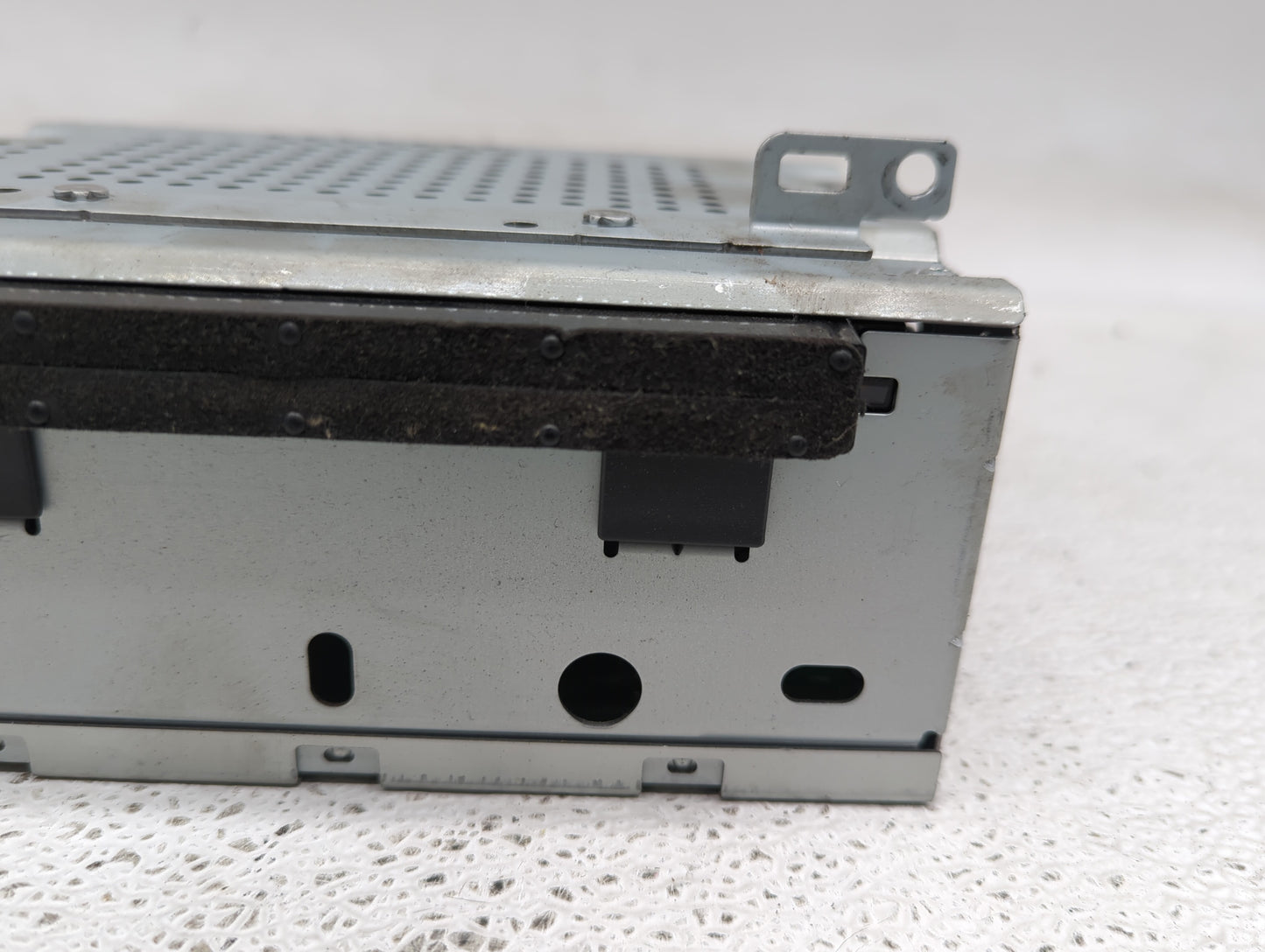 2012-2014 Ford Focus Radio AM FM Cd Player Receiver Replacement P/N:CM5T-19C107-JD Fits Fits 2012 2013 2014 OEM Used Auto Pa