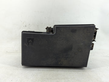 2012-2014 Ford Focus Fusebox Fuse Box Panel Relay Module P/N:19197 000 001 AV6T-14A076-AB, 21090 000 001 Fits Fits 2012 2013