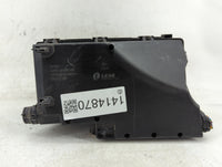 2012-2014 Ford Focus Fusebox Fuse Box Panel Relay Module P/N:19197 000 001 AV6T-14A076-AB, 21090 000 001 Fits Fits 2012 2013