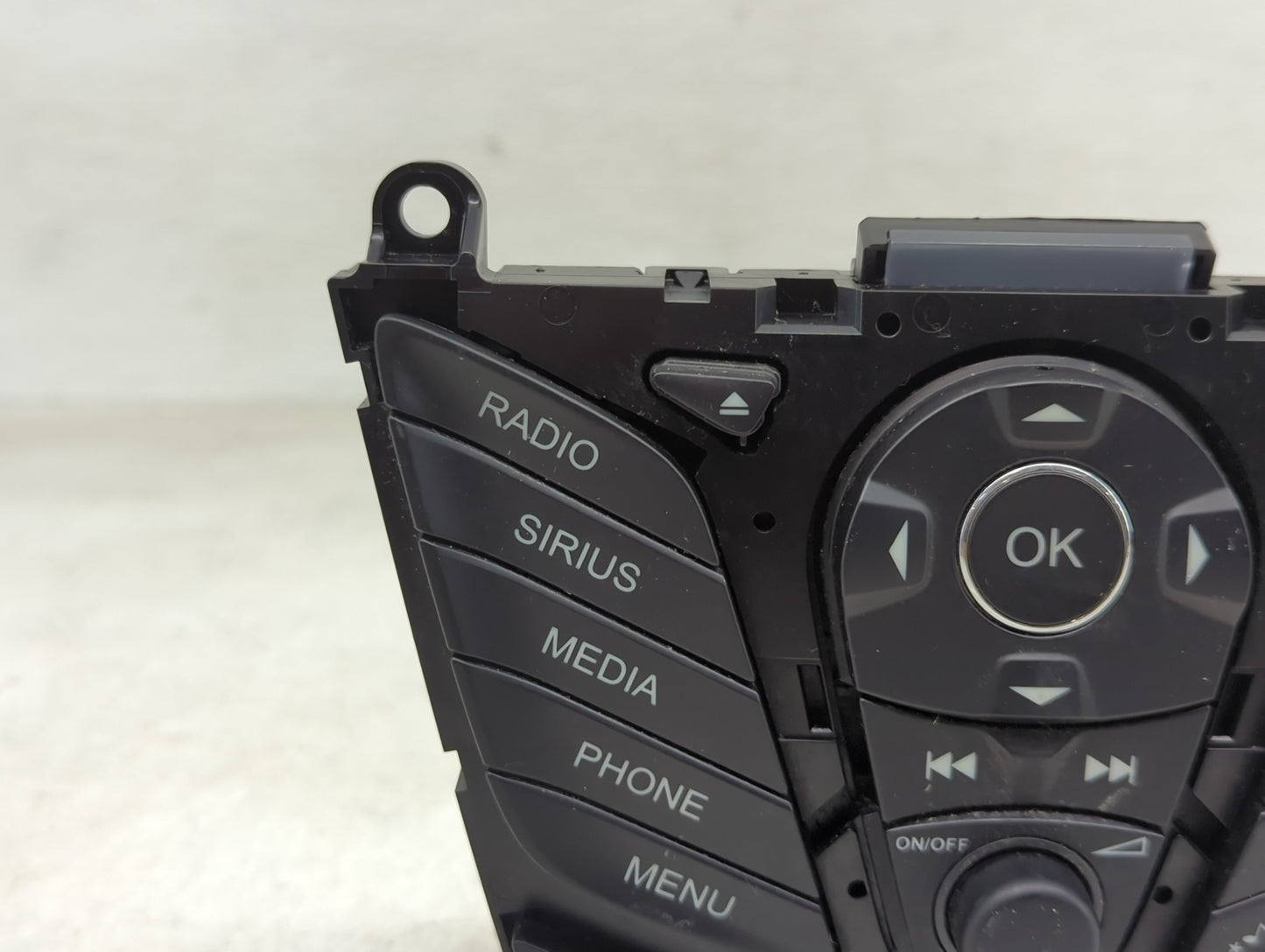 2013-2014 Ford Focus Radio Control Panel - Oemusedautoparts1.com