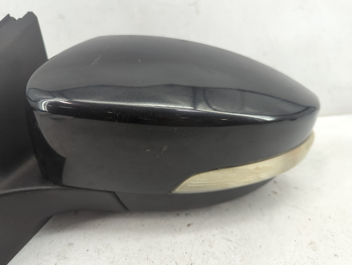 2012-2014 Ford Focus Driver Side View Mirror - Left Door Mirror OEM Used - Oemusedautoparts1.com