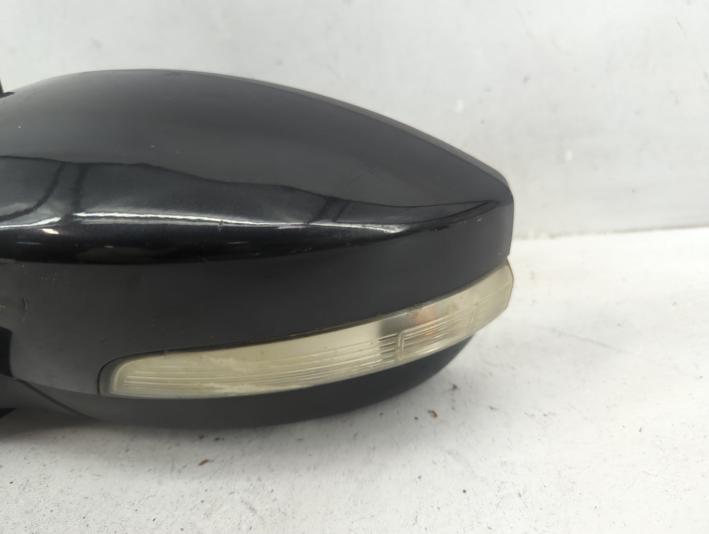 2012-2014 Ford Focus Driver Side View Mirror - Left Door Mirror OEM Used - Oemusedautoparts1.com