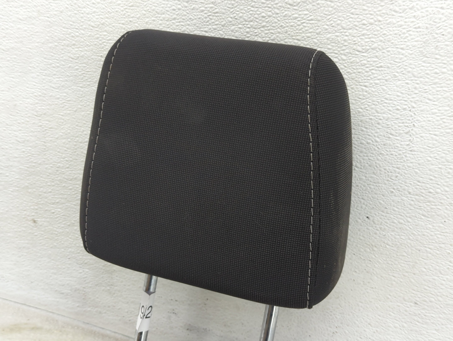 2013-2014 Ford Focus Headrest Head Rest Rear Seat Fits Fits 2013 2014 OEM Used Auto Parts - Oemusedautoparts1.com