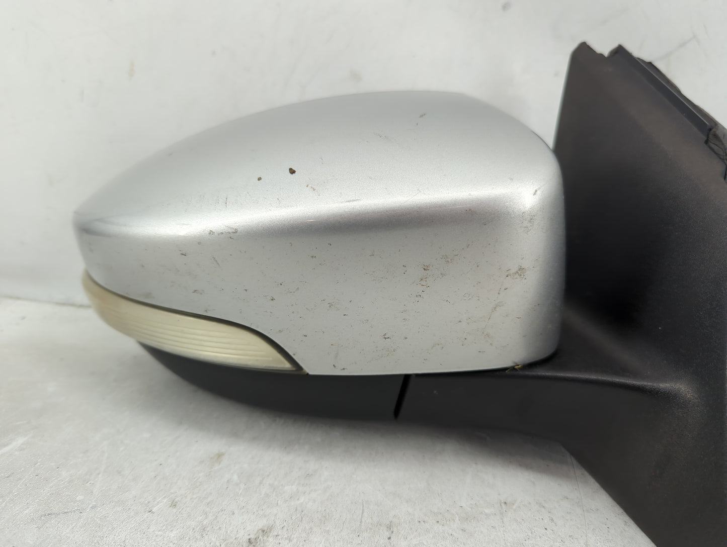 2012-2014 Ford Focus Passenger Side View Mirror - Right Door Mirror OEM Used - Oemusedautoparts1.com