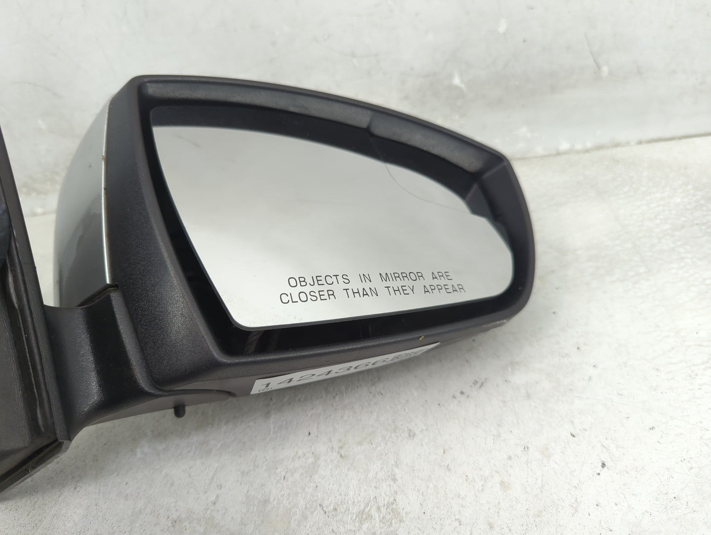 2012-2014 Ford Focus Passenger Side View Mirror - Right Door Mirror OEM Used - Oemusedautoparts1.com