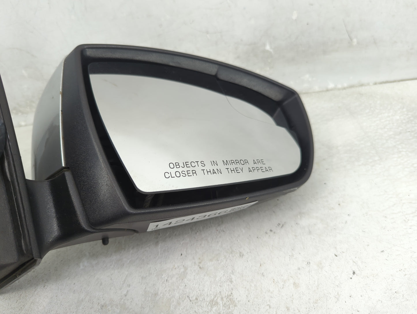 2012-2014 Ford Focus Passenger Side View Mirror - Right Door Mirror OEM Used - Oemusedautoparts1.com
