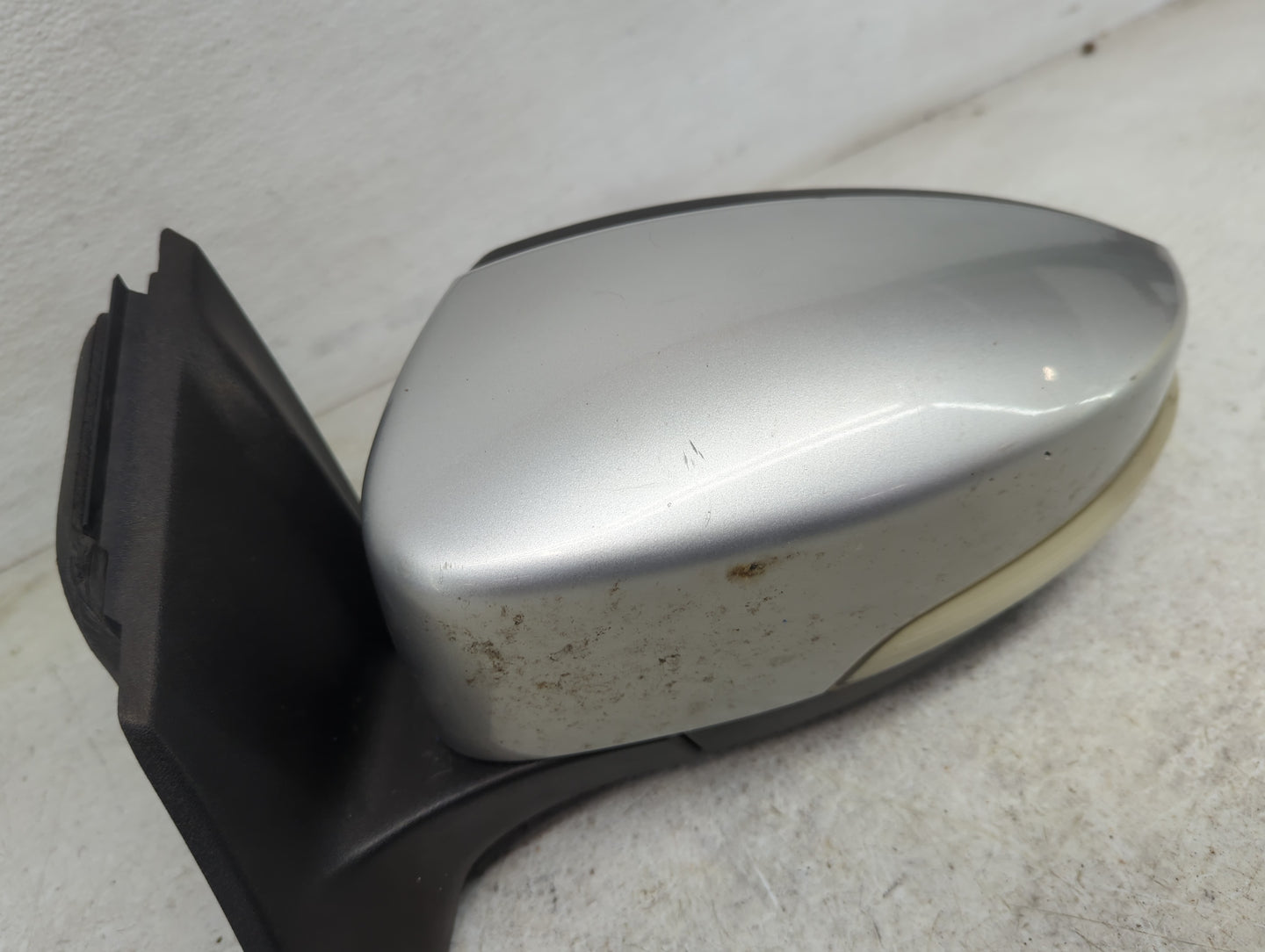 2012-2014 Ford Focus Passenger Right Side View Power Door Mirror 1424455 - Oemusedautoparts1.com