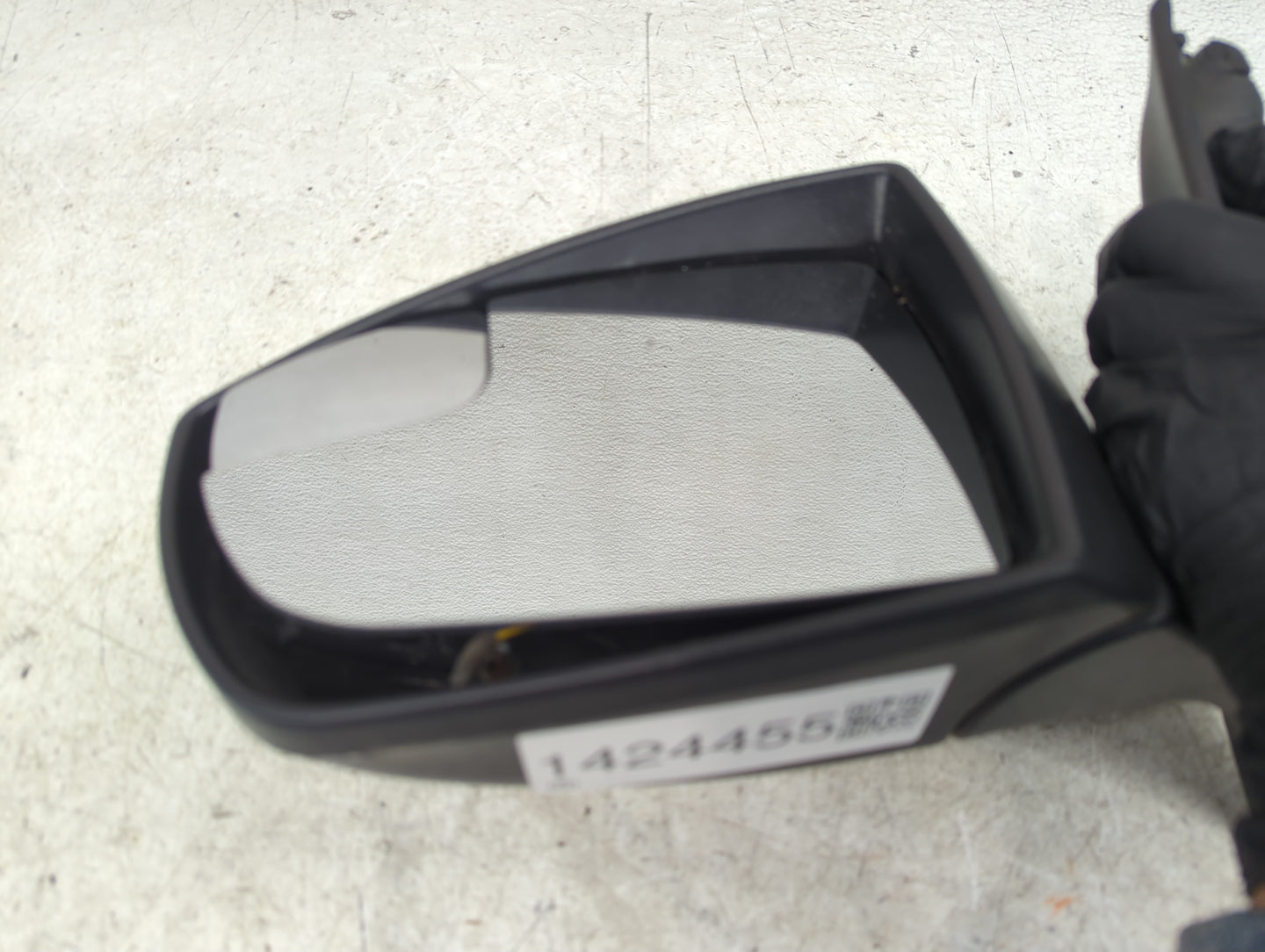 2012-2014 Ford Focus Passenger Right Side View Power Door Mirror 1424455 - Oemusedautoparts1.com