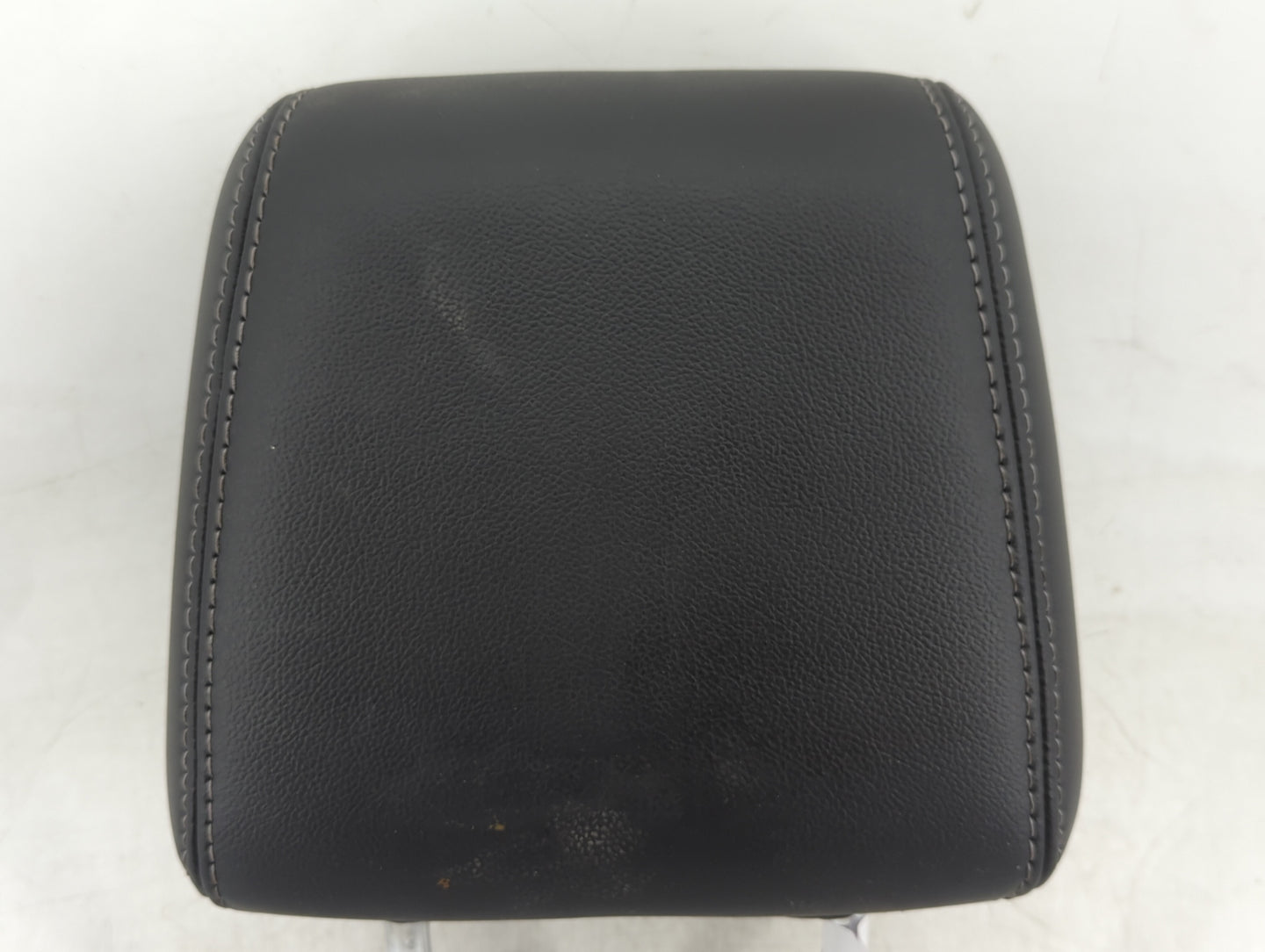 2014 Ford Focus Headrest Head Rest Rear Center Seat Fits OEM Used Auto Parts - Oemusedautoparts1.com