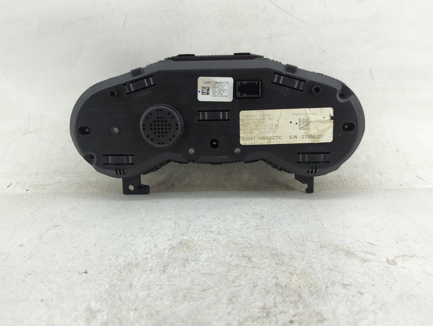 2014-2018 Ford Focus Instrument Cluster Speedometer Gauges P/N:CM5T-10849-CTC CM5T-14C026-BA Fits Fits 2014 2015 2016 2017 2