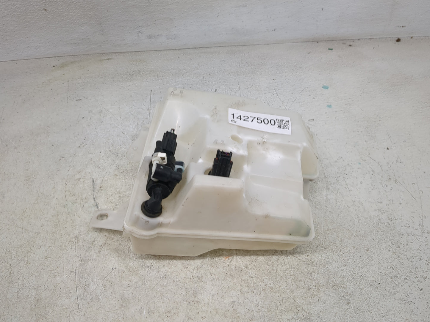 2012-2018 Ford Focus Windshield Washer Fluid Reservoir Bottle Oem 1427500 - Oemusedautoparts1.com