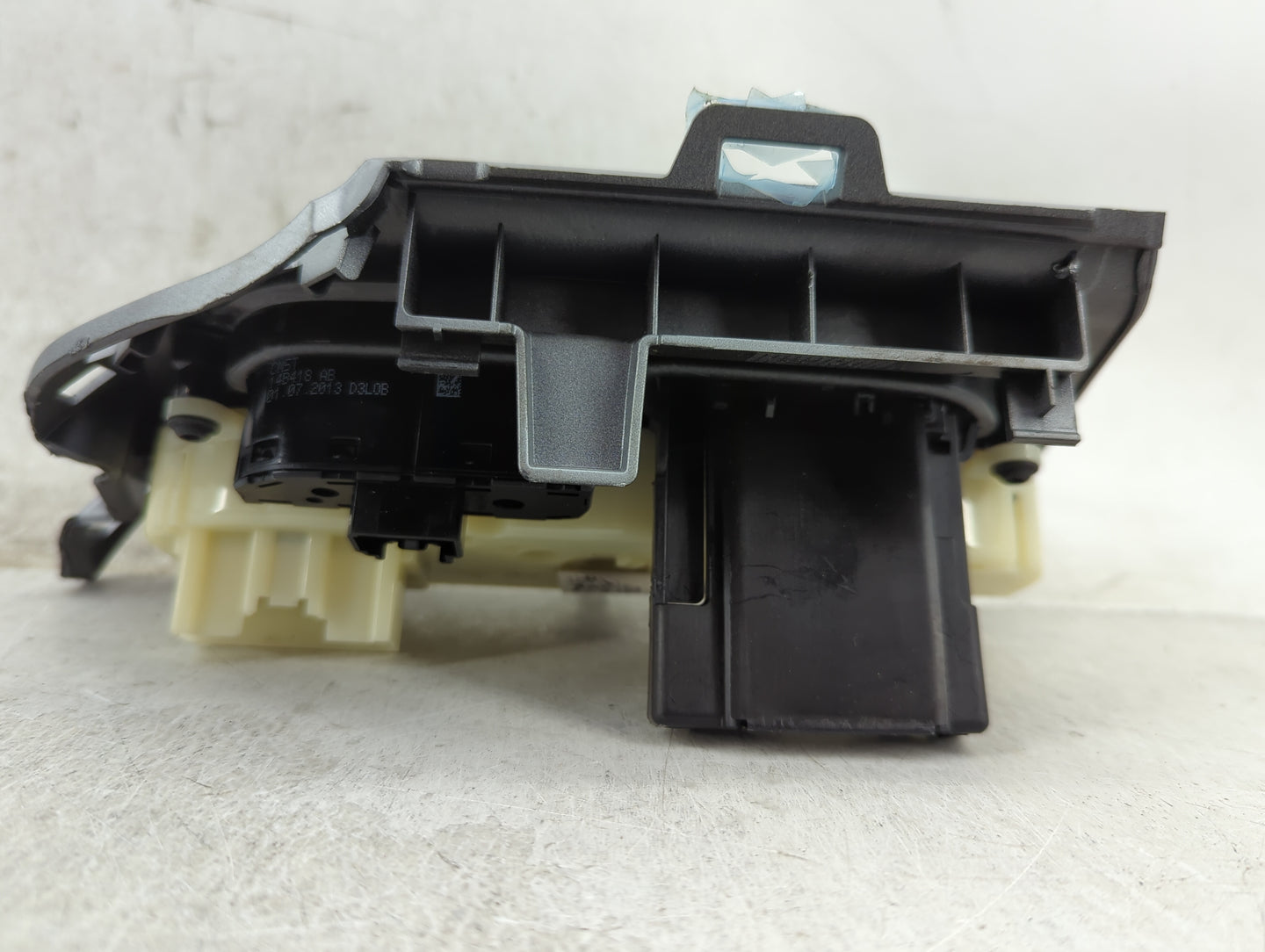 2013-2014 Ford Focus Climate Control Module Temperature AC/Heater Replacement P/N:CM5T-19980-AE Fits Fits 2013 2014 OEM Used