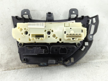 2013-2014 Ford Focus Climate Control Module Temperature AC/Heater Replacement P/N:E1062773 CM5T-19980-AE Fits Fits 2013 2014 OEM Used Auto Parts