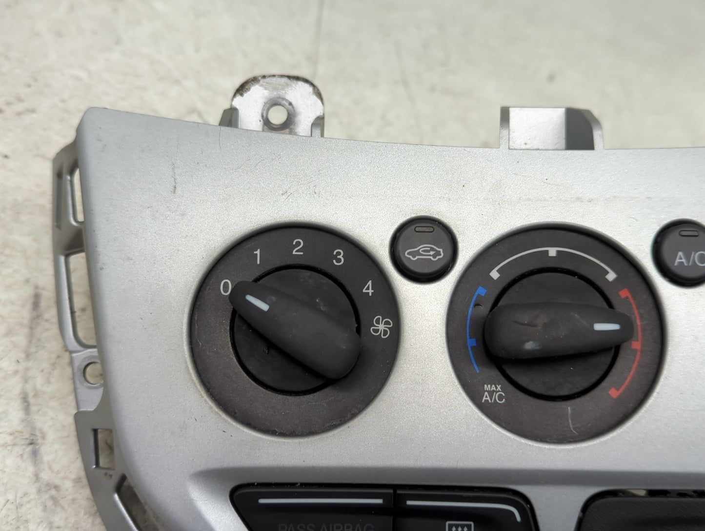 2013-2014 Ford Focus Climate Control Module Temperature AC/Heater Replacement P/N:CM5T-19980-AE Fits Fits 2013 2014 OEM Used
