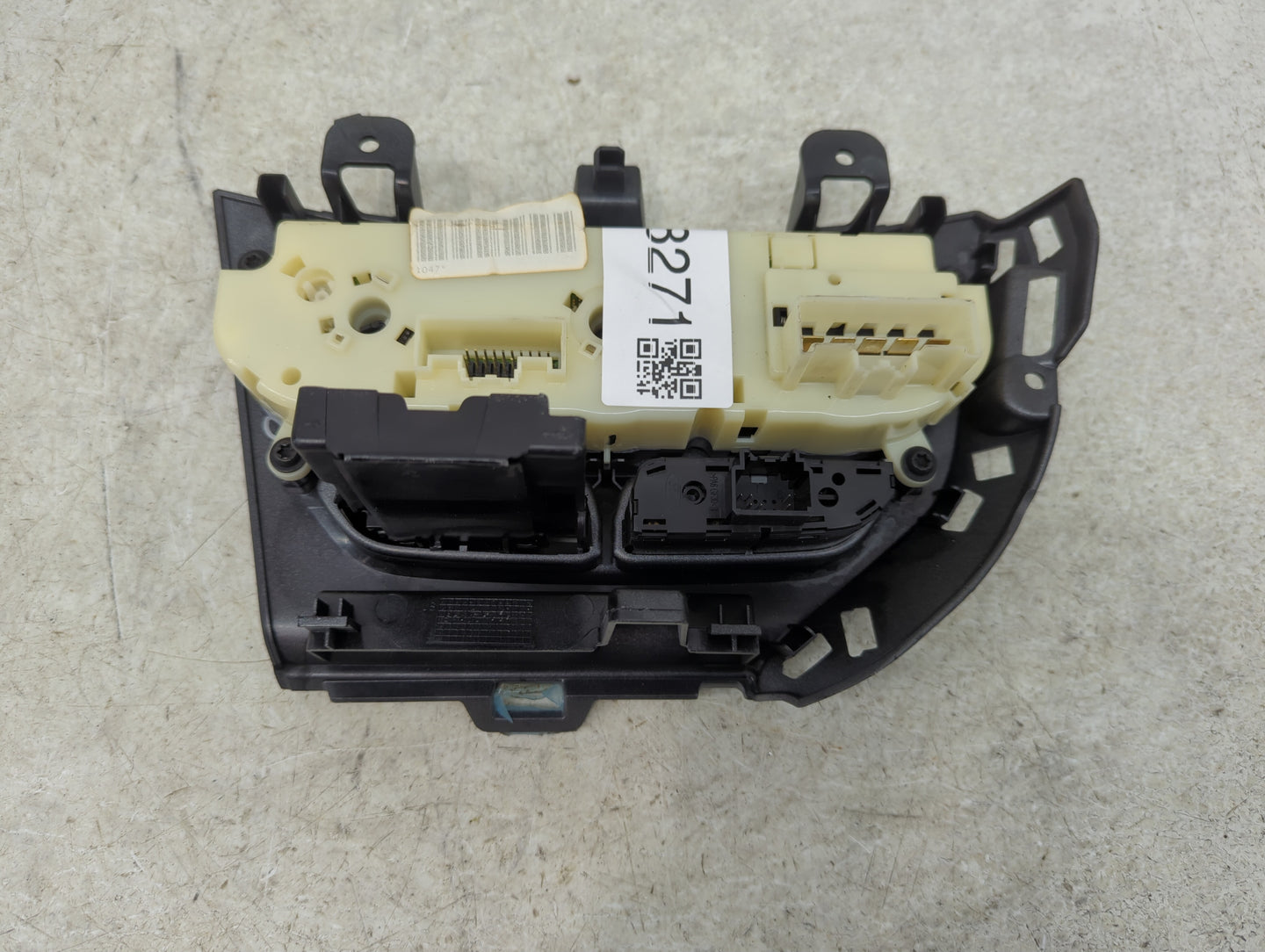 2013-2014 Ford Focus Climate Control Module Temperature AC/Heater Replacement P/N:CM5T-19980-AE Fits Fits 2013 2014 OEM Used