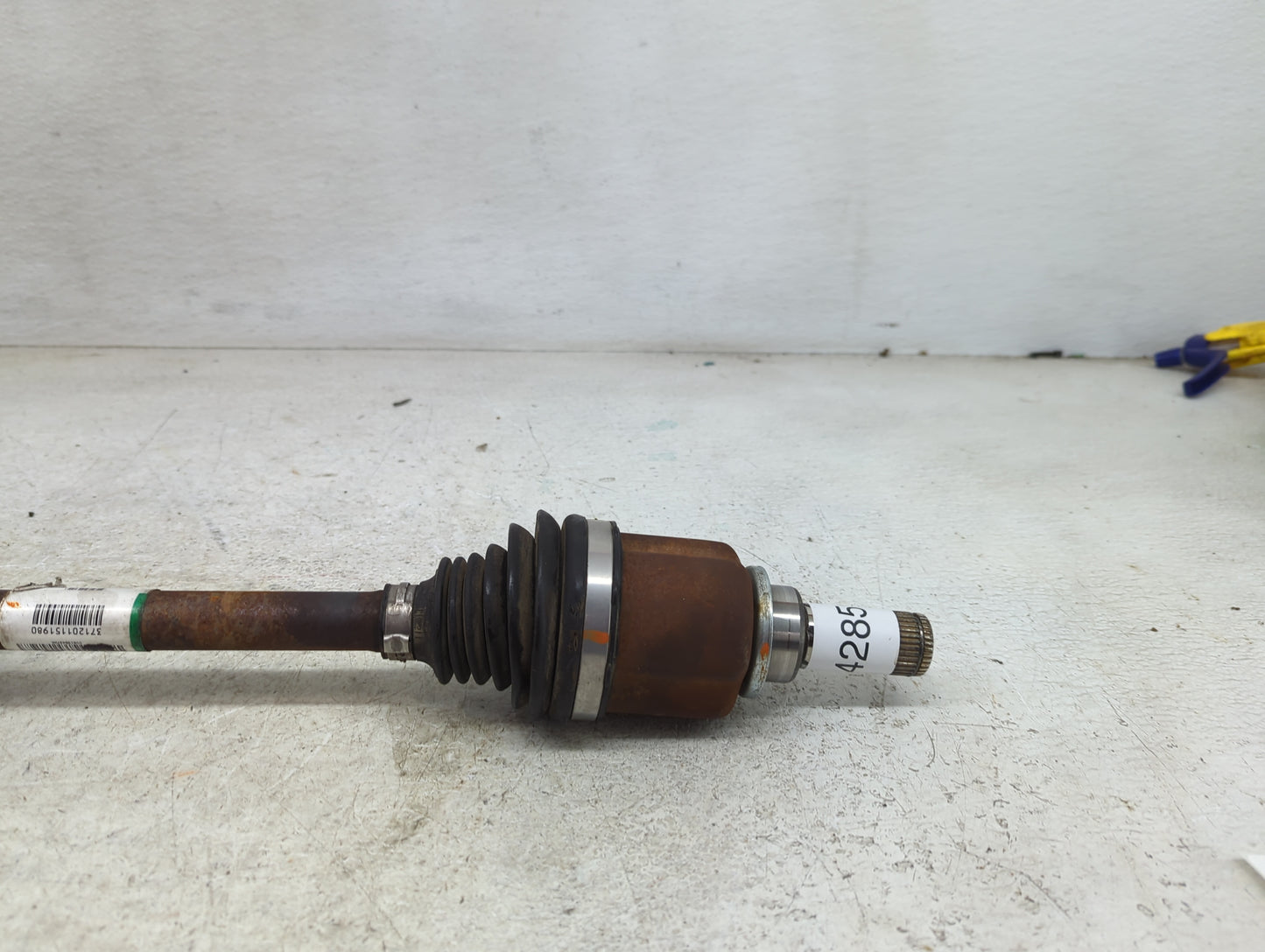2012-2018 Ford Focus Axle Shaft Front Driver Cv C/v - Oemusedautoparts1.com