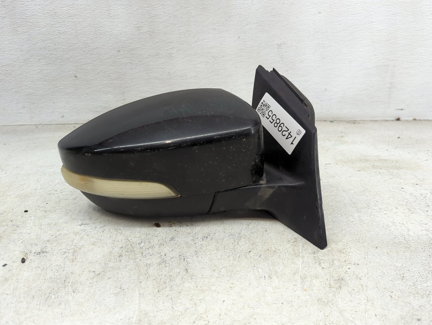 2012-2014 Ford Focus Passenger Side View Mirror - Right Door Mirror OEM Used - Oemusedautoparts1.com
