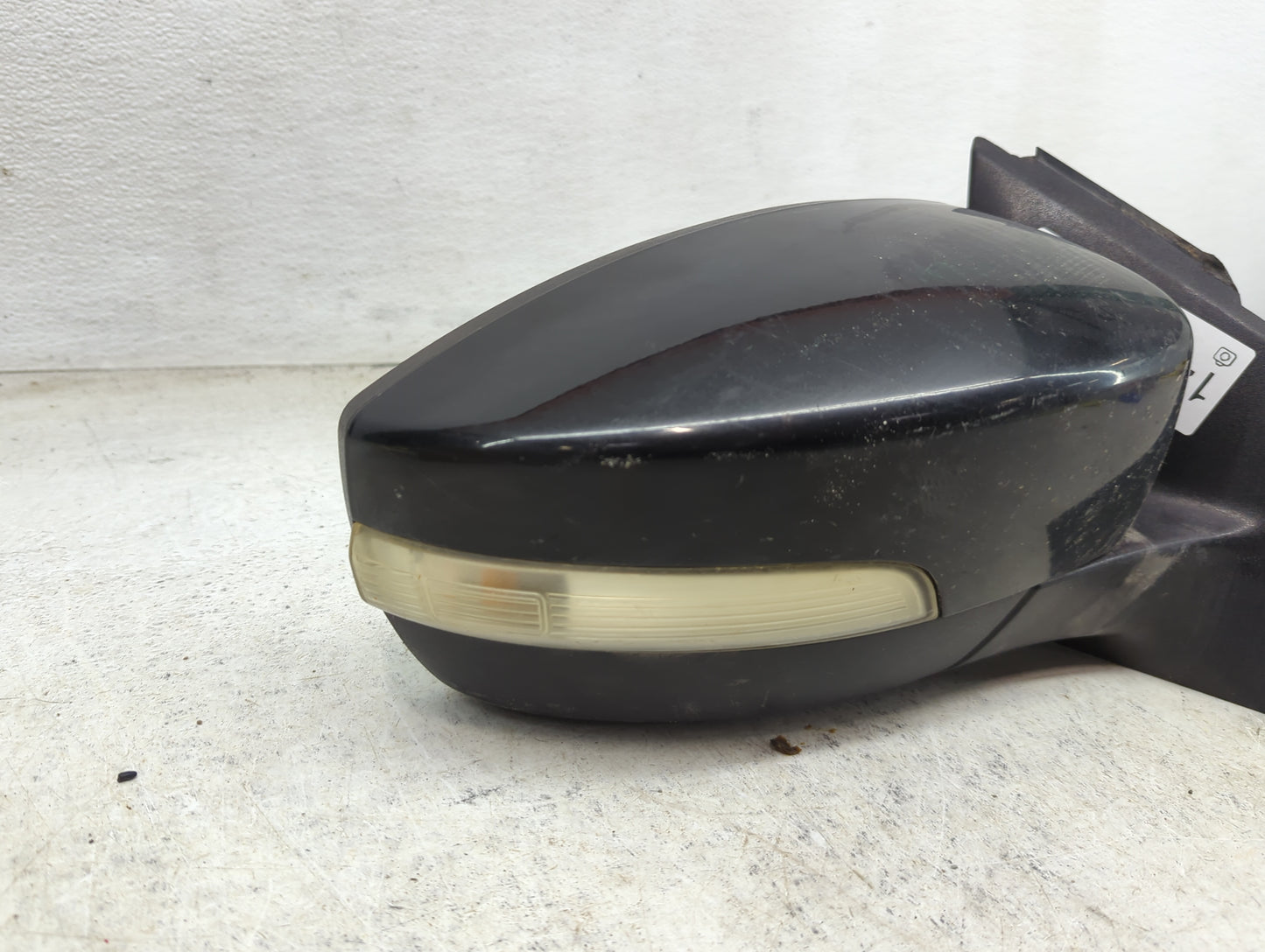 2012-2014 Ford Focus Passenger Side View Mirror - Right Door Mirror OEM Used - Oemusedautoparts1.com
