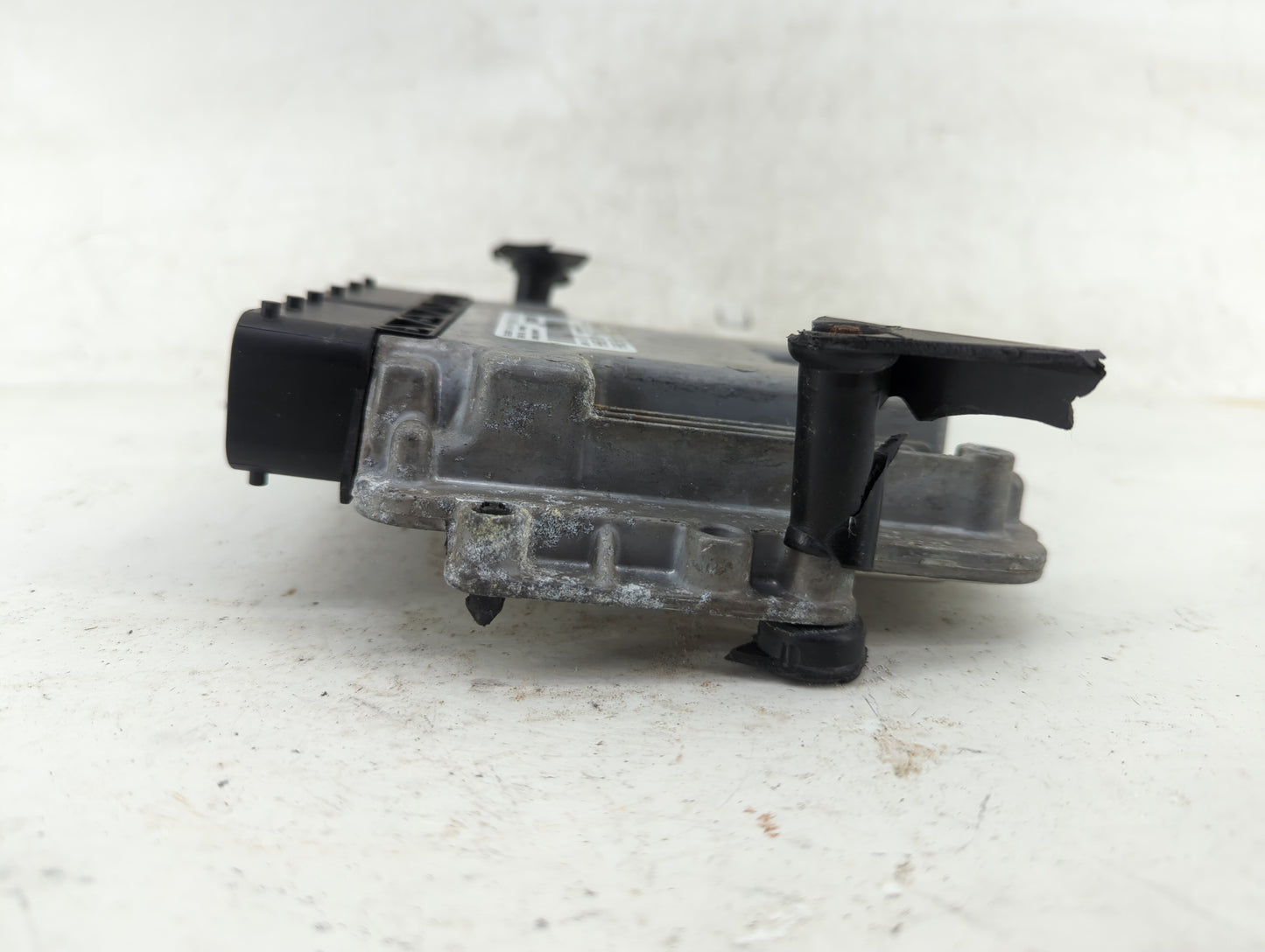 2014 Ford Focus PCM Engine Control Computer ECU ECM PCU OEM P/N:EM5A-LA Fits OEM Used Auto Parts - Oemusedautoparts1.com