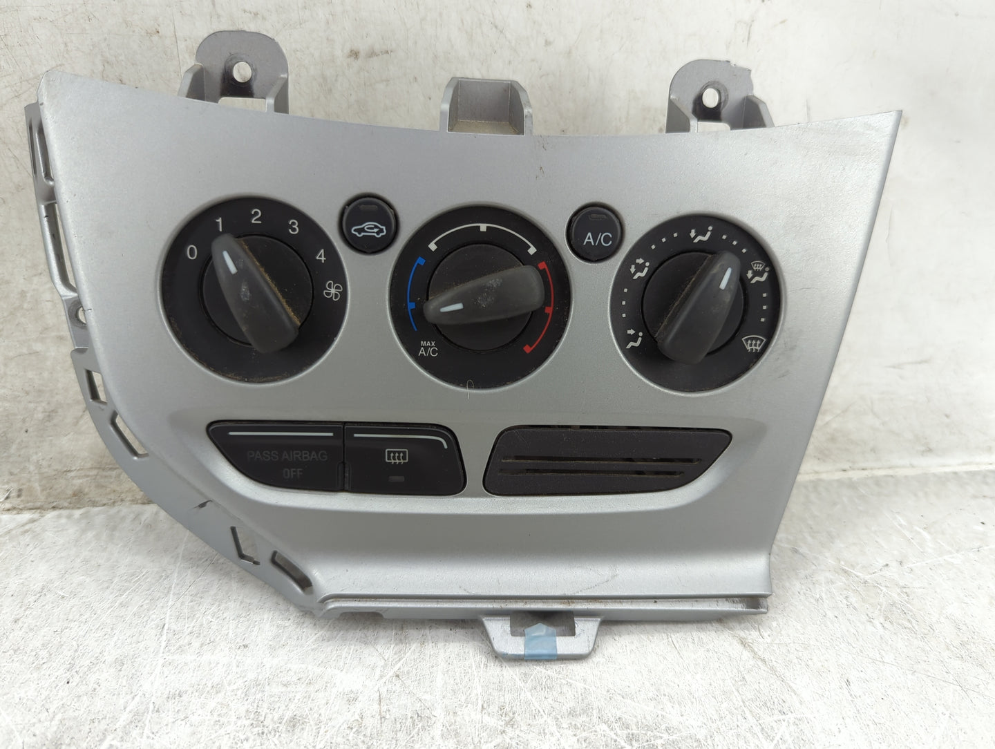 2013-2014 Ford Focus Climate Control Module Temperature AC/Heater Replacement P/N:CM5T-14082521-0706 E1062773 Fits Fits 2013