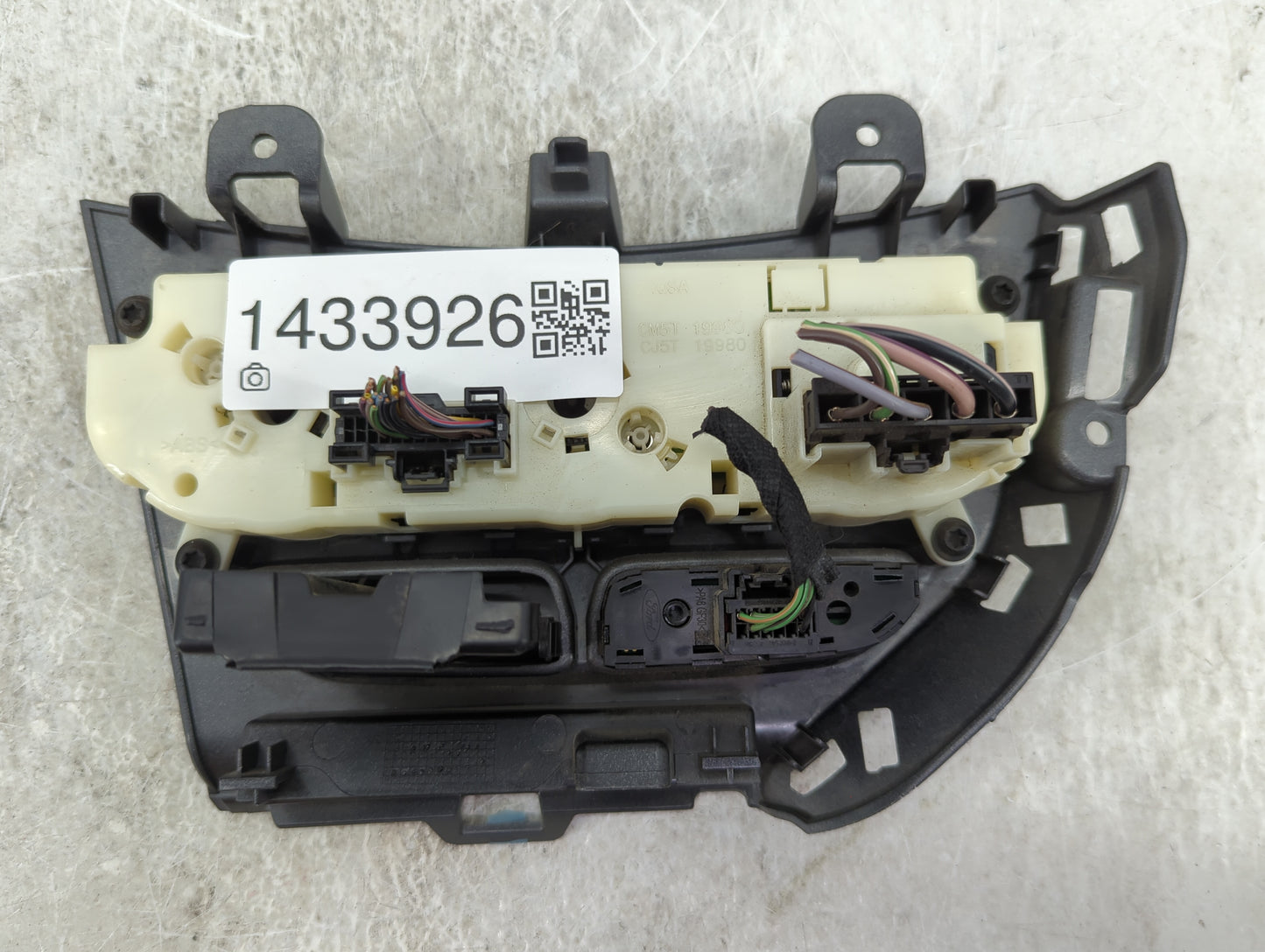 2013-2014 Ford Focus Climate Control Module Temperature AC/Heater Replacement P/N:CM5T-14082521-0706 E1062773 Fits Fits 2013