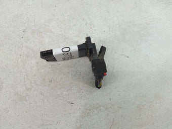compare product 2012-2018 Ford Focus Mass Air Flow Meter Maf