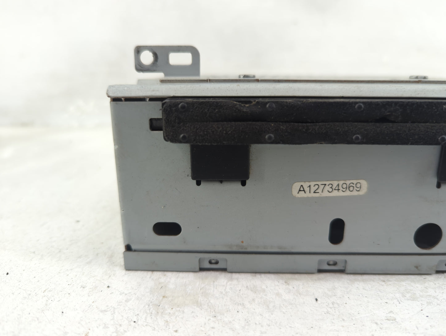 2012-2014 Ford Focus Radio AM FM Cd Player Receiver Replacement P/N:CM5T-19C107-HF Fits Fits 2012 2013 2014 OEM Used Auto Pa