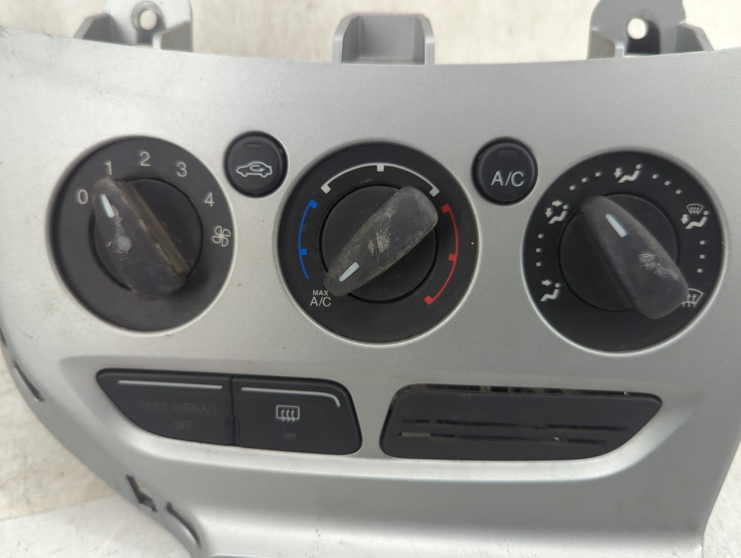 2013-2014 Ford Focus Climate Control Module Temperature AC/Heater Replacement P/N:CM5T-19980-AE Fits Fits 2013 2014 OEM Used