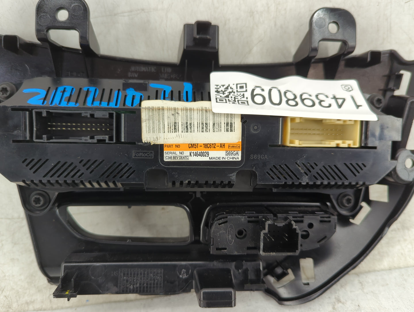 2013-2014 Ford Focus Climate Control Module Temperature AC/Heater Replacement P/N:CM5T-18C612-AH Fits Fits 2013 2014 OEM Use