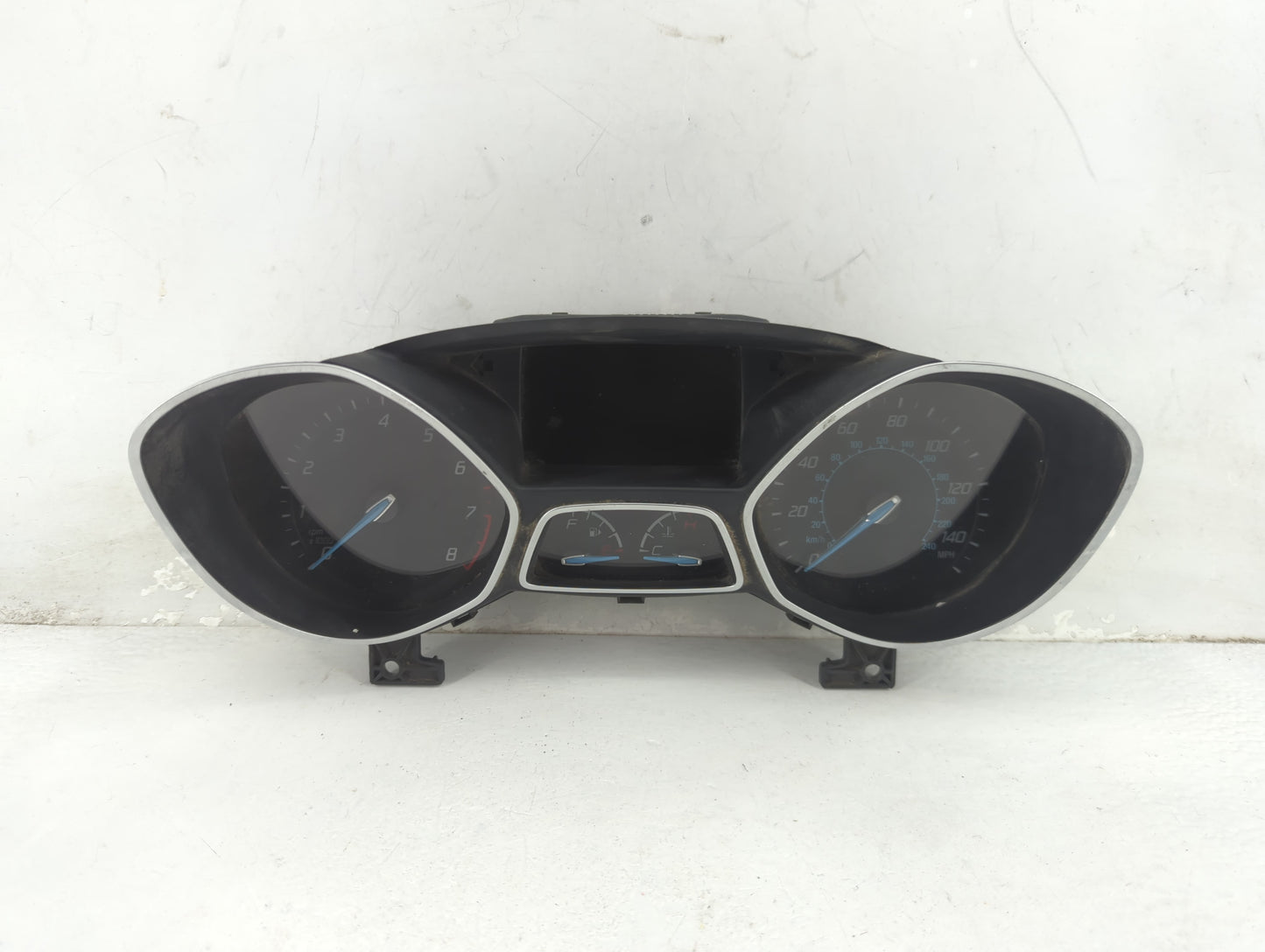 2013-2014 Ford Focus Instrument Cluster Speedometer Gauges P/N:CM5T-10849-CTF 2534210 Fits Fits 2013 2014 OEM Used Auto Part