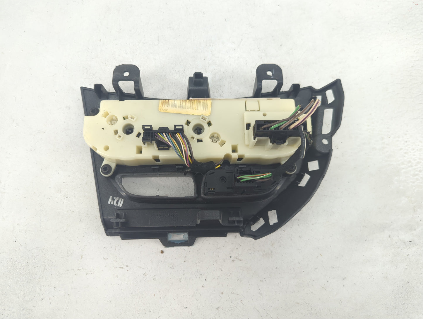 2013-2014 Ford Focus Climate Control Module Temperature AC/Heater Replacement P/N:CM5T-980-AE E1062773 Fits Fits 2013 2014 O