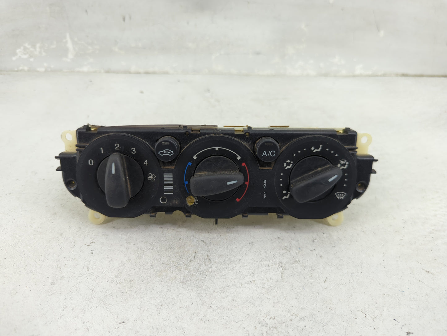 2013-2014 Ford Focus Climate Control Module Temperature AC/Heater Replacement P/N:E1062773 FD-CM5T-12101111-0639 Fits OEM Us