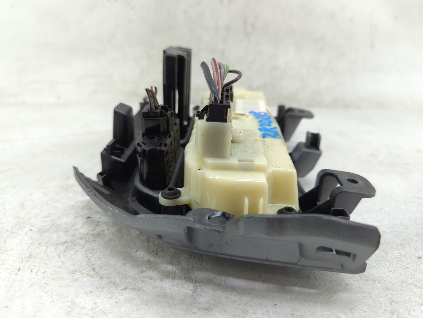 2013-2014 Ford Focus Climate Control Module Temperature AC/Heater Replacement P/N:CM5T-19980-AF Fits Fits 2013 2014 OEM Used
