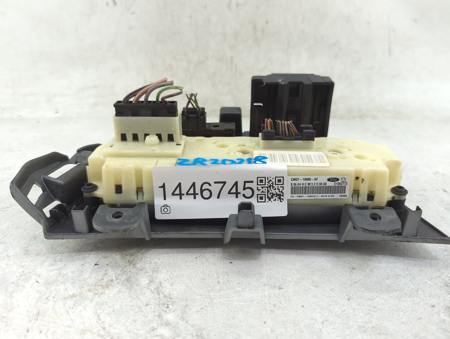 2013-2014 Ford Focus Climate Control Module Temperature AC/Heater Replacement P/N:CM5T-19980-AF Fits Fits 2013 2014 OEM Used