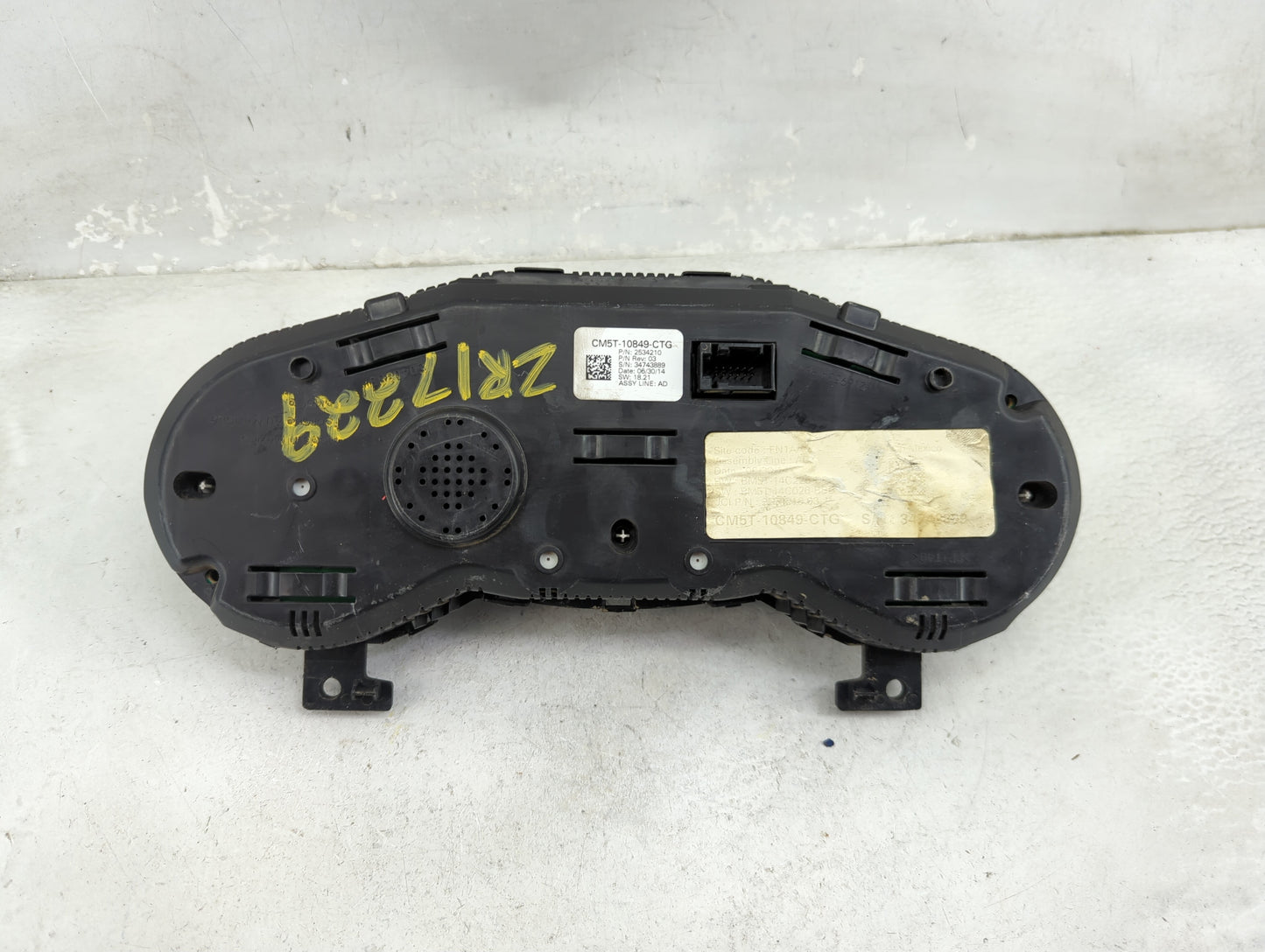 2013-2014 Ford Focus Instrument Cluster Speedometer Gauges P/N:CM5T-10849-CTG Fits Fits 2013 2014 OEM Used Auto Parts - Oemu