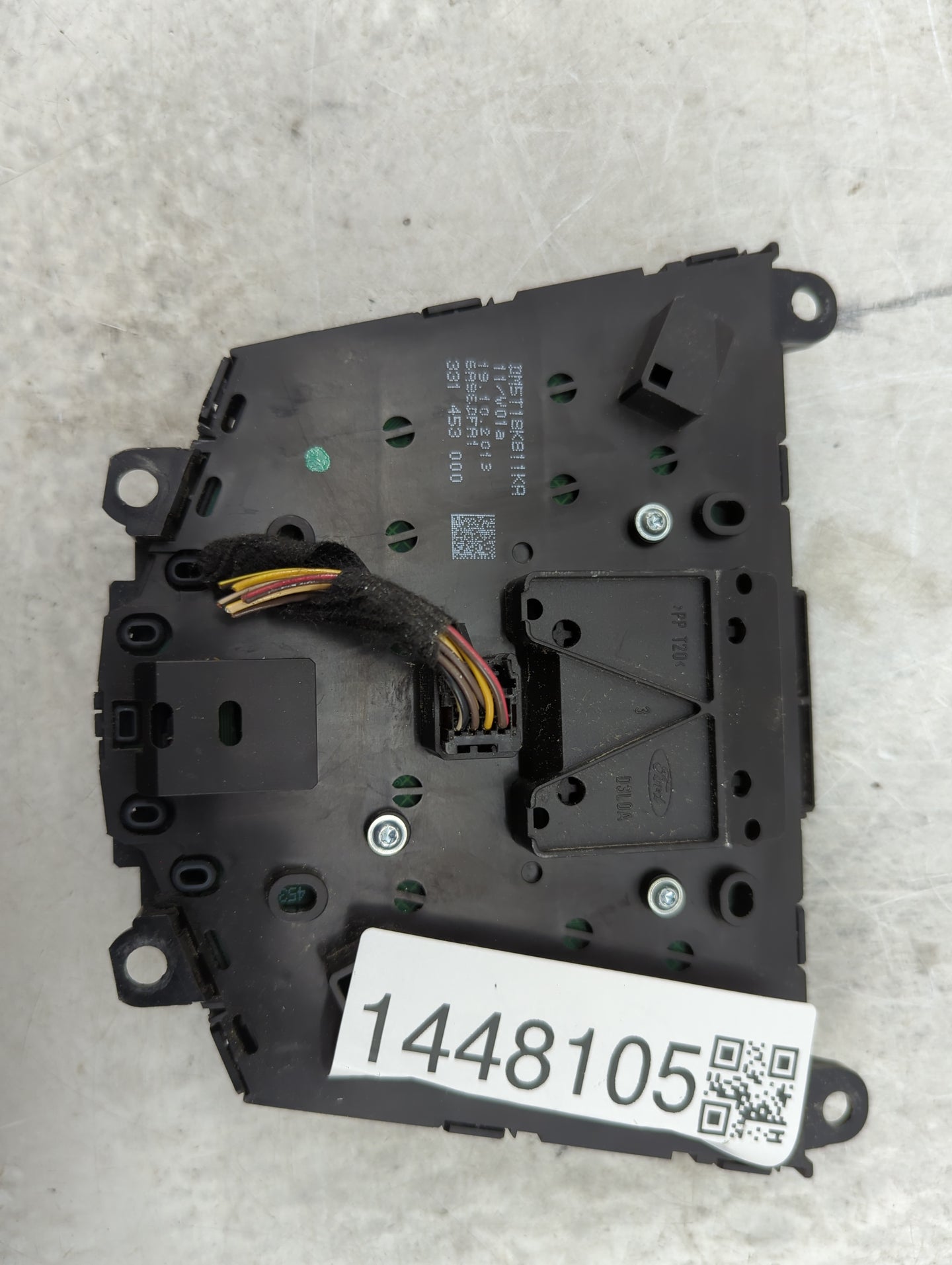 2013-2014 Ford Focus Radio AM FM Cd Player Receiver Replacement P/N:BM5T18K811KA Fits Fits 2013 2014 OEM Used Auto Parts - O