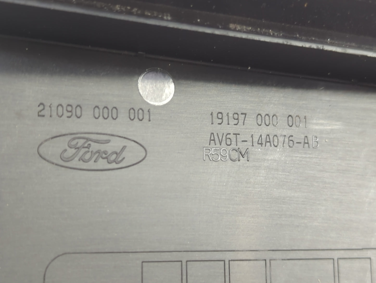 2012-2014 Ford Focus Fusebox Fuse Box Panel Relay Module P/N:AV6T-14A076-AB 9L2T-14B192-AA Fits Fits 2012 2013 2014 OEM Used